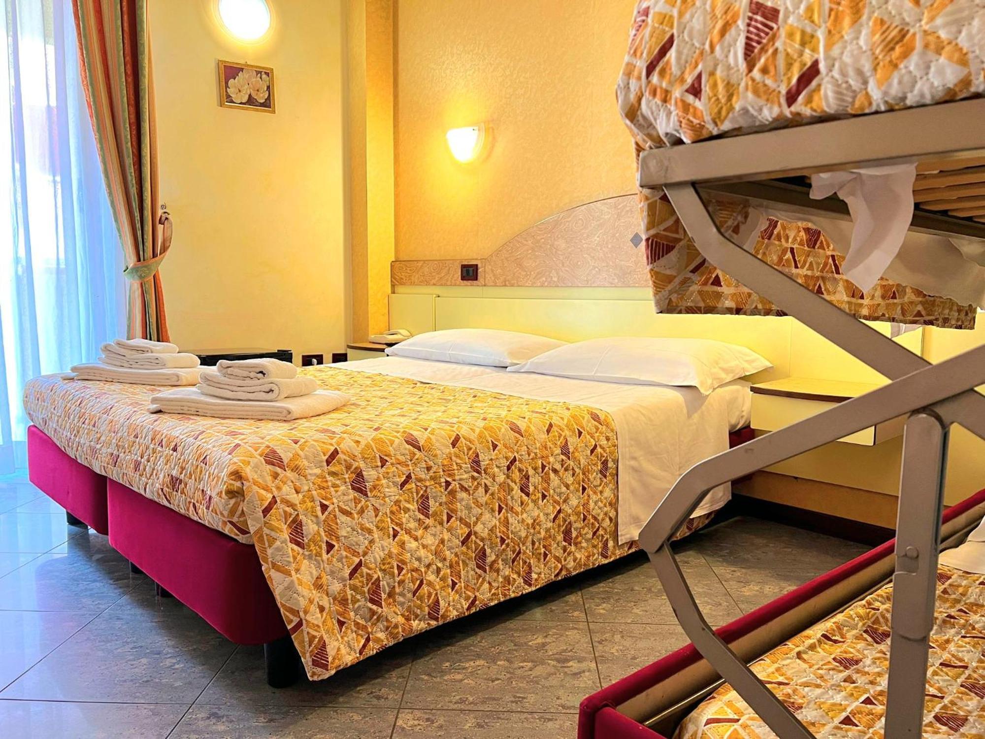 Hotel Soleblu Rimini Exterior foto